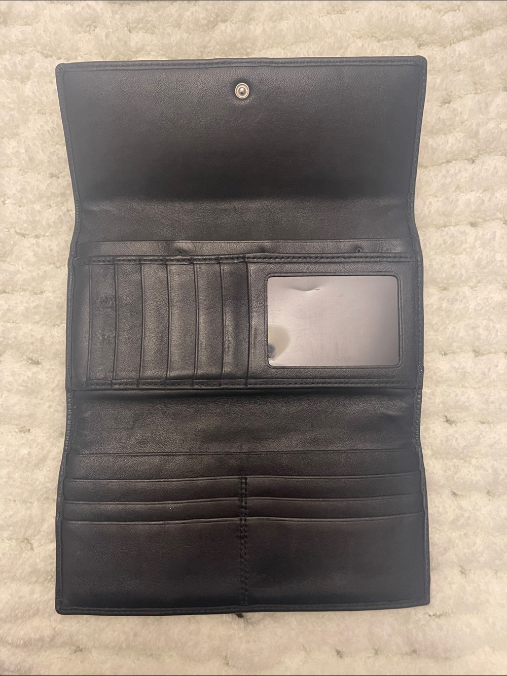 Coach Signature Wallet - Picture 2 of 4